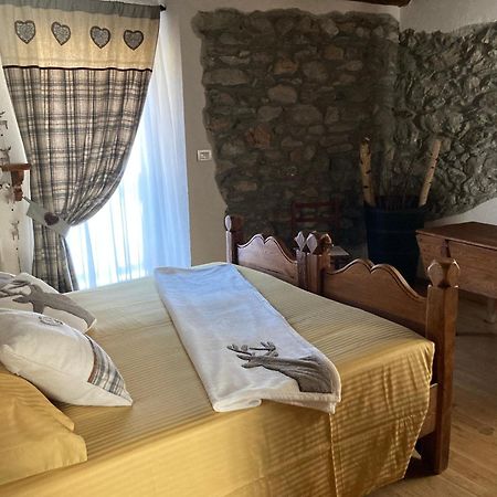 La Peiro Douco Guest House Roure Turin Exterior photo